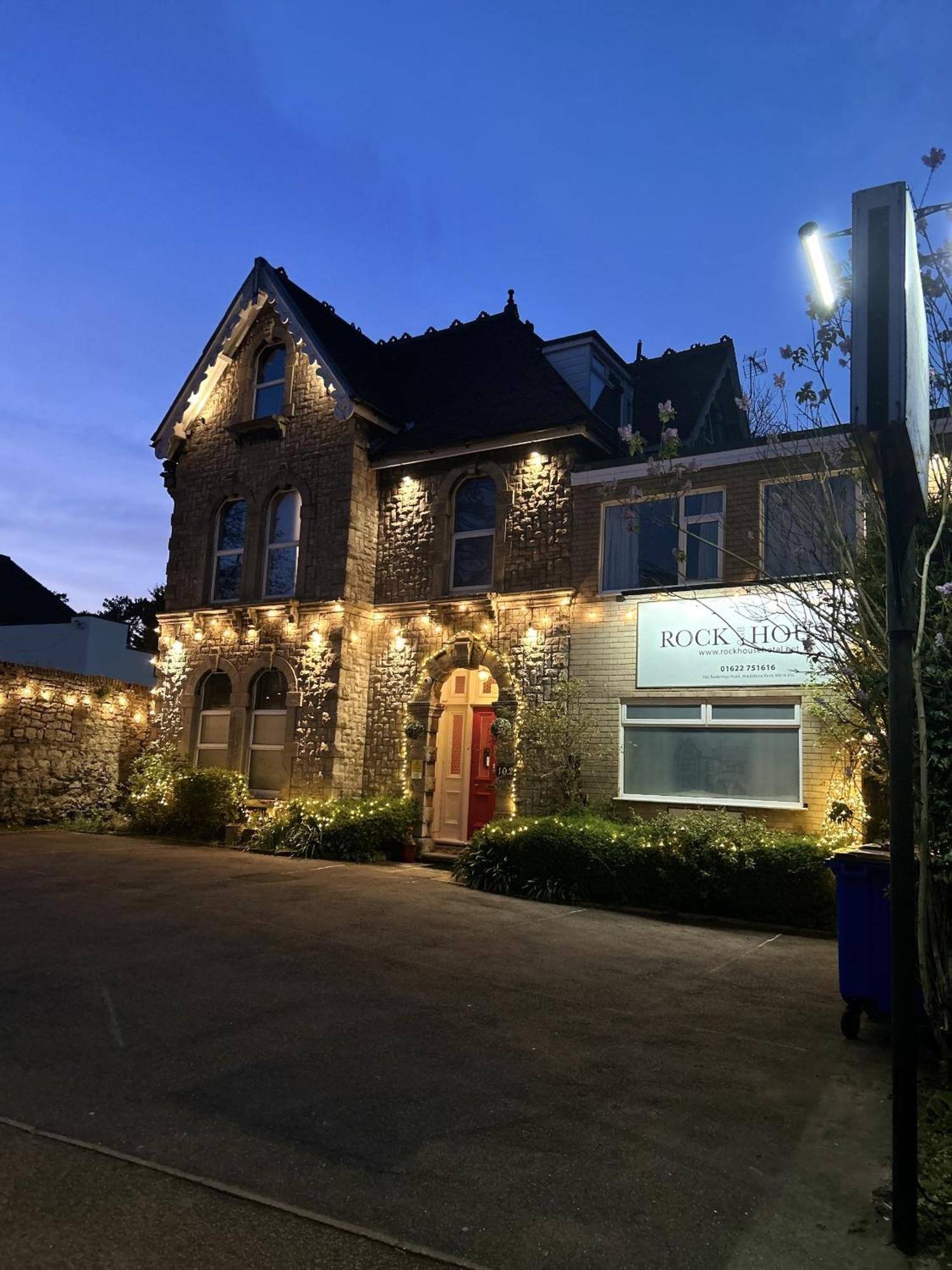 Rock House Bed And Breakfast Maidstone Ngoại thất bức ảnh